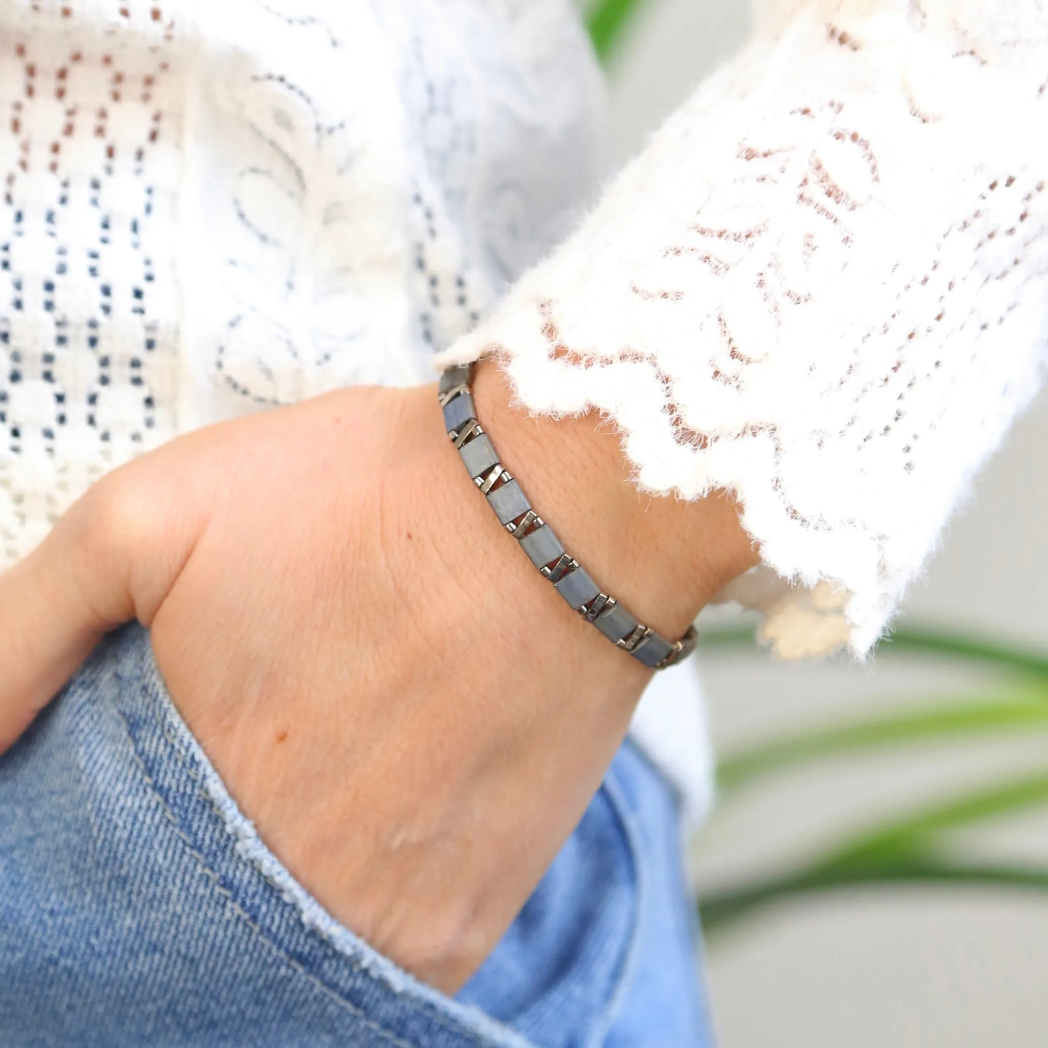 COLLISION - Tila Bead Bracelet | Single