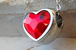 Red heart necklace